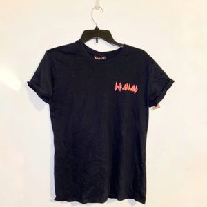 Def Leppard relaxed Graphic Tee